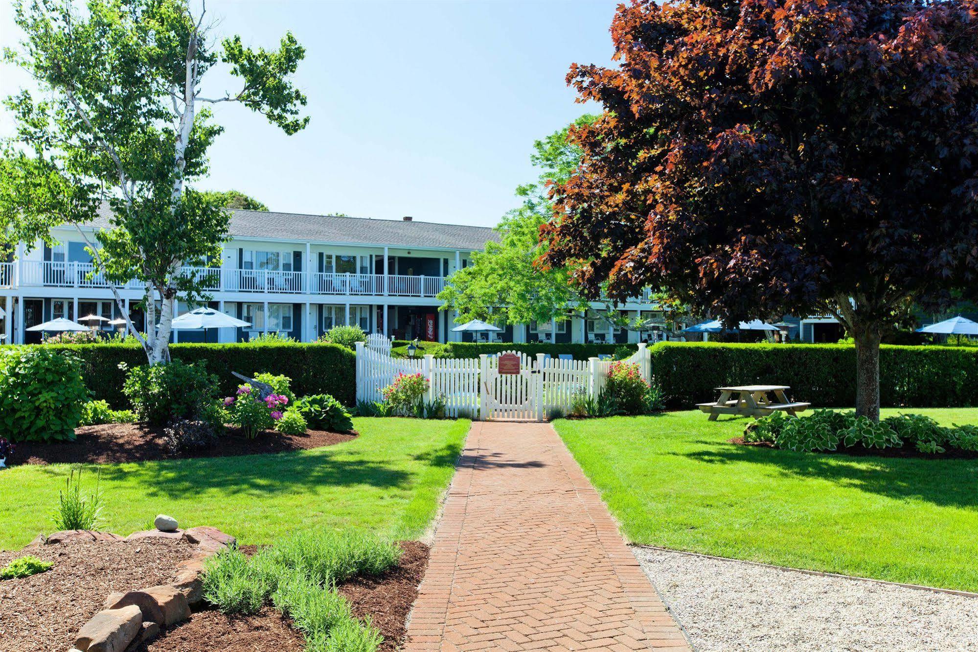 The Seaglass Inn & Spa Provincetown Extérieur photo